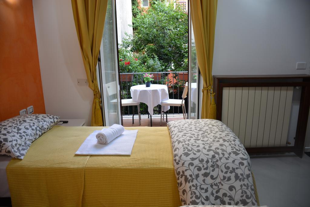 Roma Hotel Srls Exterior foto