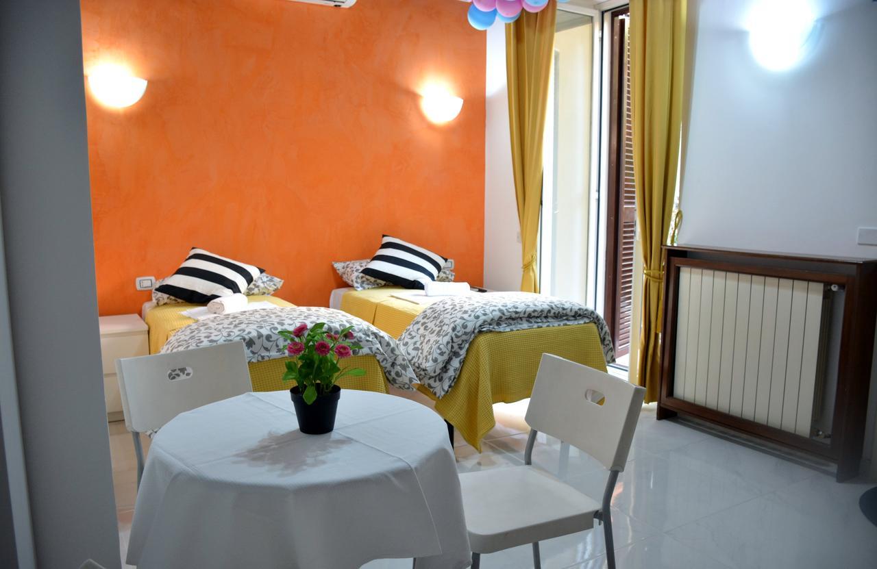 Roma Hotel Srls Exterior foto